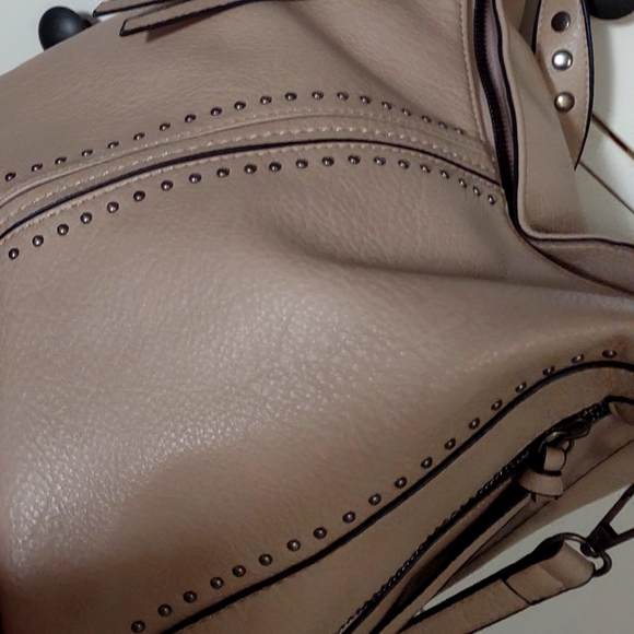 Montana West vegan leather beige started crossbody shoulder bag. - Picture 5 of 14